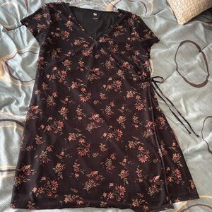 SO Floral Faux Wrap Midi Dress